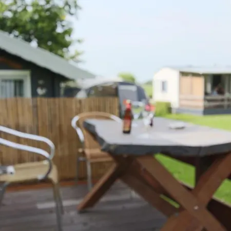 Tiny House Roodborstje Camping *